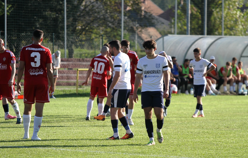 Bánhorváti – Parasznya SE  0-5 (0-2)